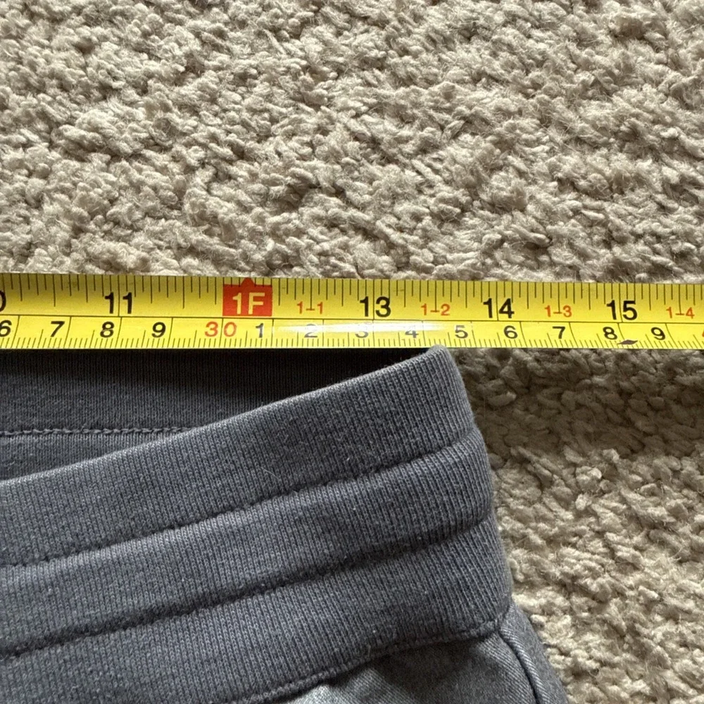 FIGS‎ Technical Collection Style M20SW2007 Men's Small Gray Joggers